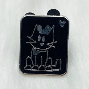 🔮 5/$25‎ Disney Cat With Mouse Ears Pin